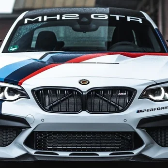 BMW partial wrap racing stripes