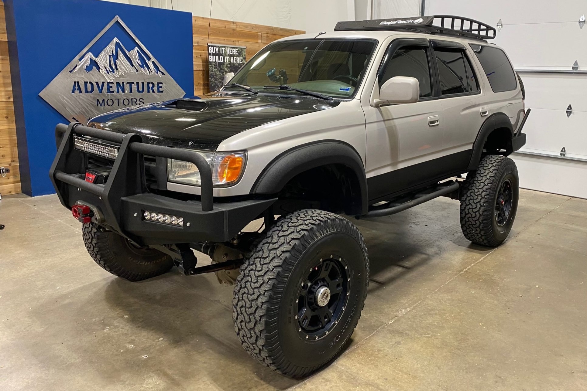 ST6 technician detailing a vehicle, Colorado Springs
